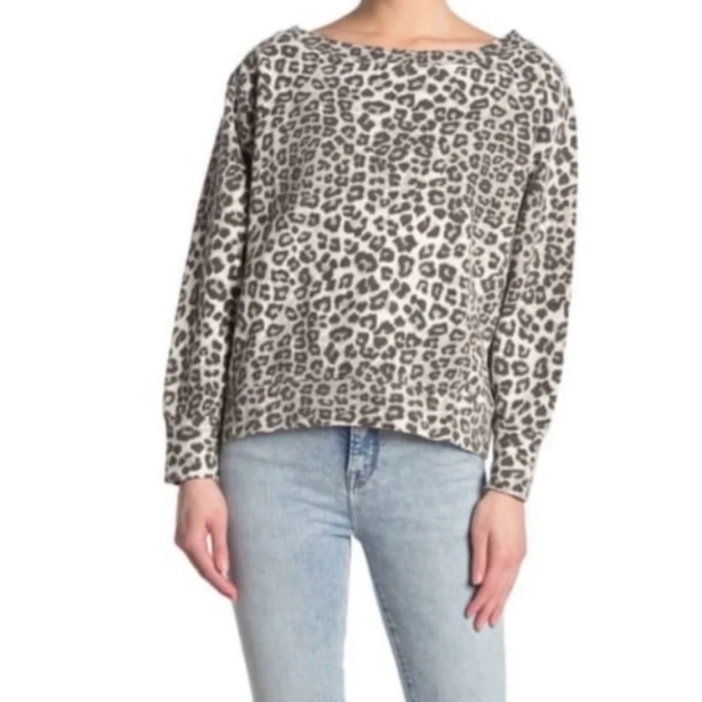 NWOT Good American snow leopard print pullover sweatshirt